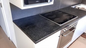 Kuchynské a pracovné dosky